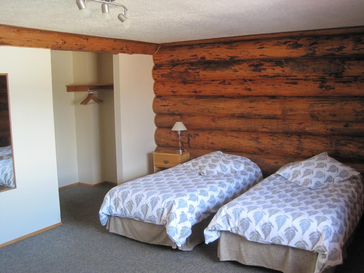 Smithers Driftwood Lodge Exterior photo